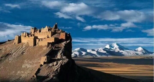 新疆青少年足球联赛圆满落幕