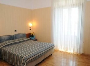 维多利亚酒店