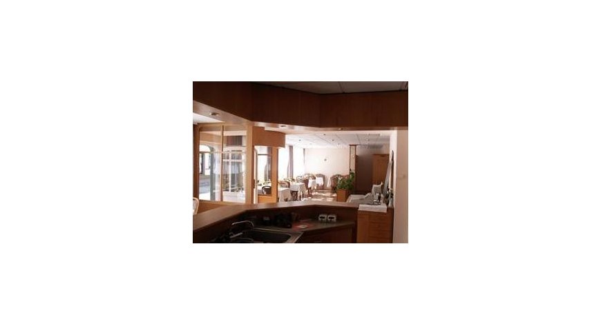 周边信息 景点 车站 2公里邓多克高尔夫球俱乐部(dundalk golf club)