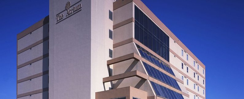 中庭度假村(the atrium resort)