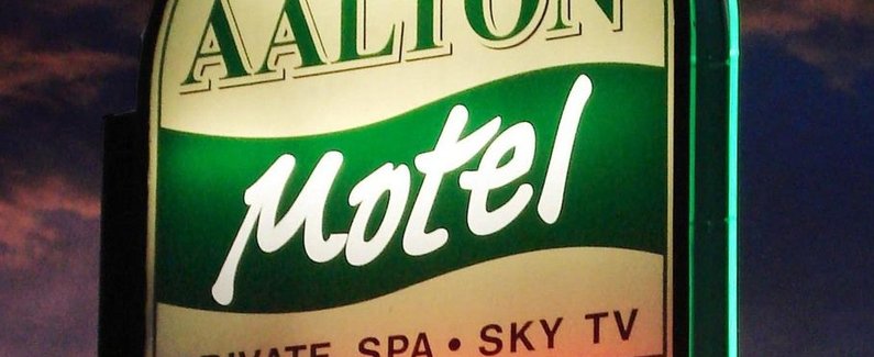 阿尔通汽车旅馆(aalton motel)