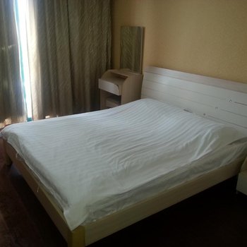 福州红霞公寓(万安路店)  77%好评查看近期评论 经济型酒店 距先农村