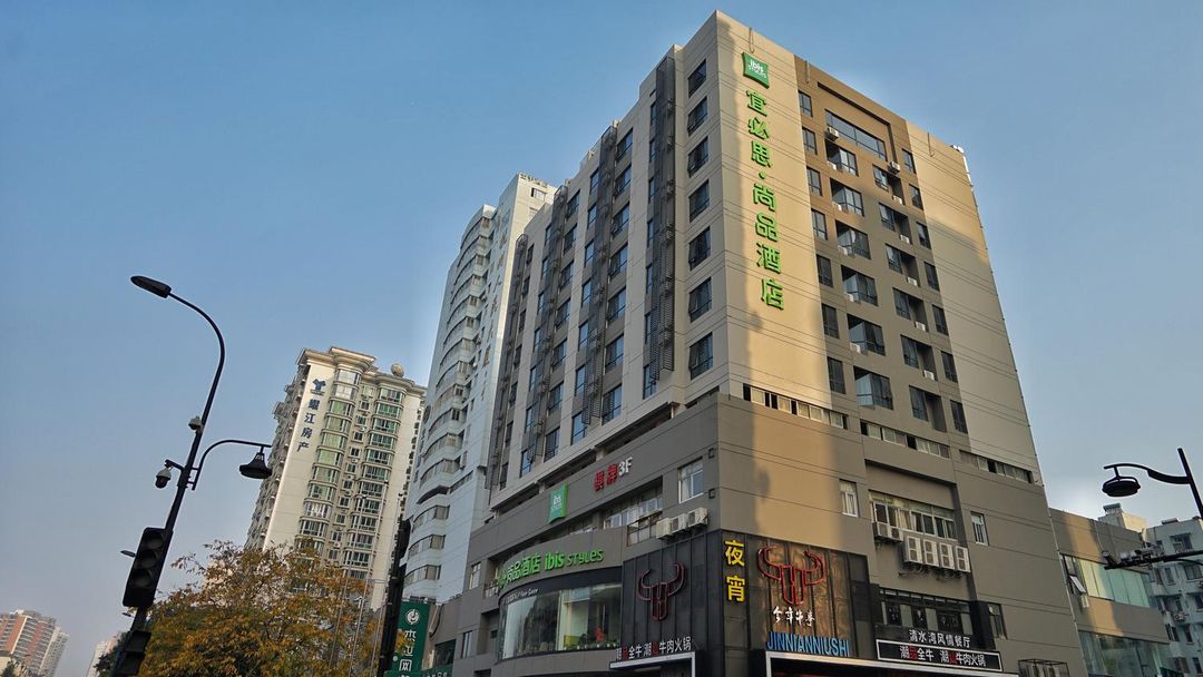 宜必思尚品酒店(杭州潮王路店)