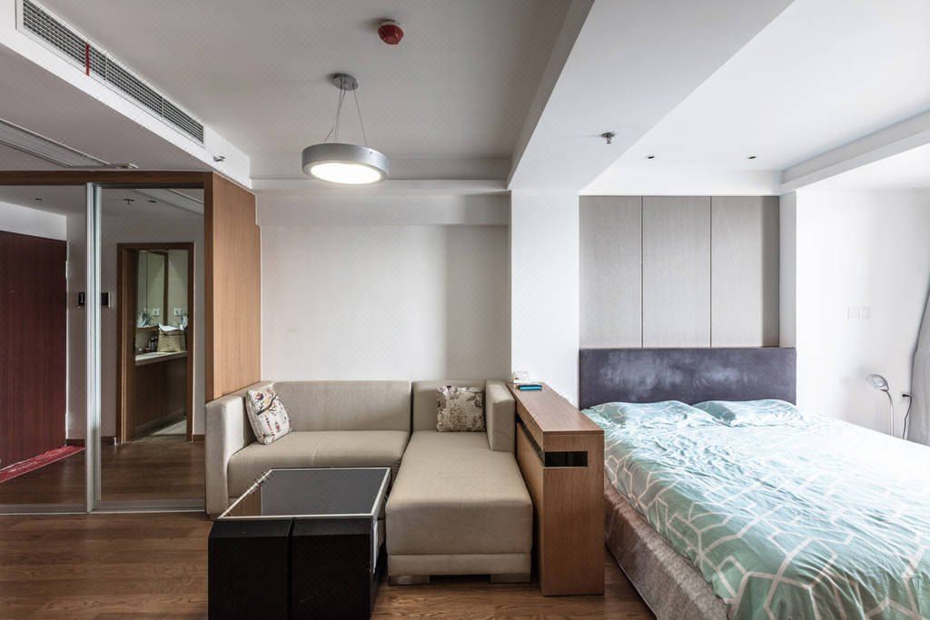 Shanghai Oriental Blue Apartment