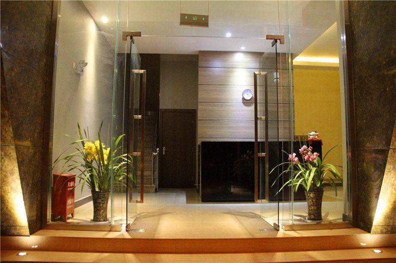 紅果連鎖酒店(昆明莊礄西路店)