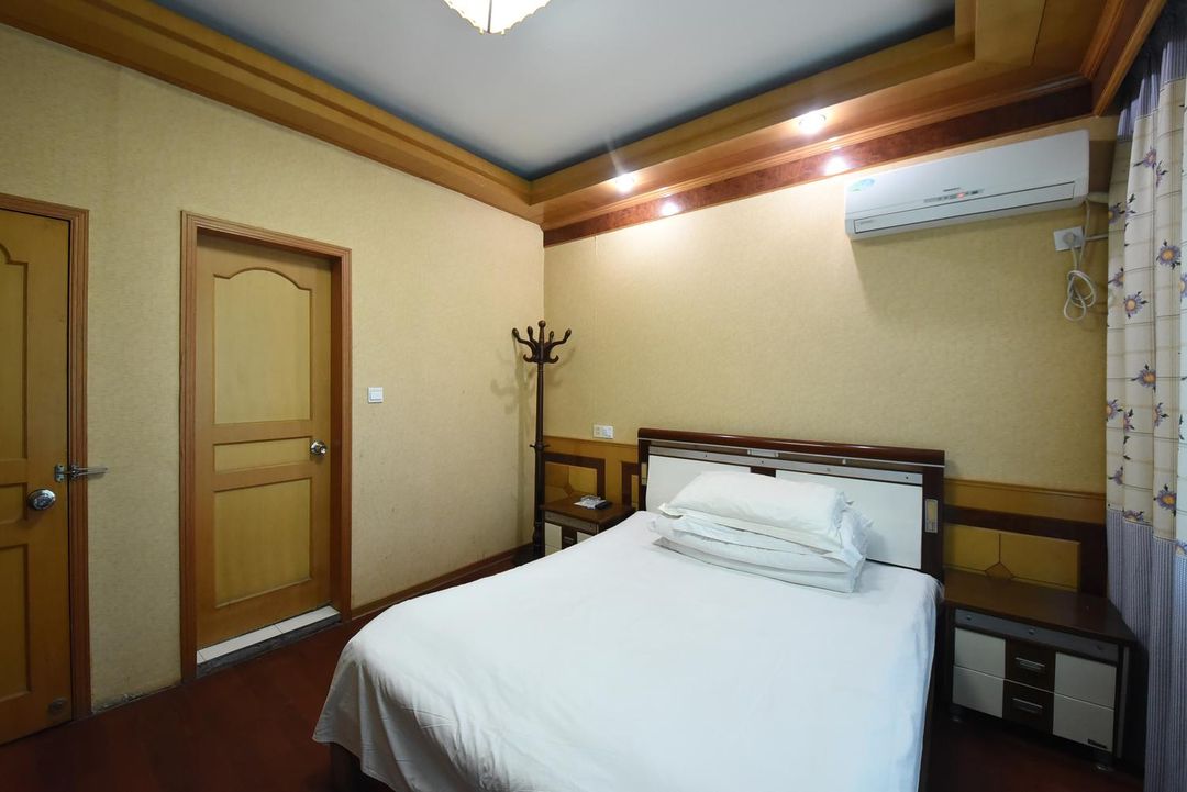 Red Coral Hostel Suzhou