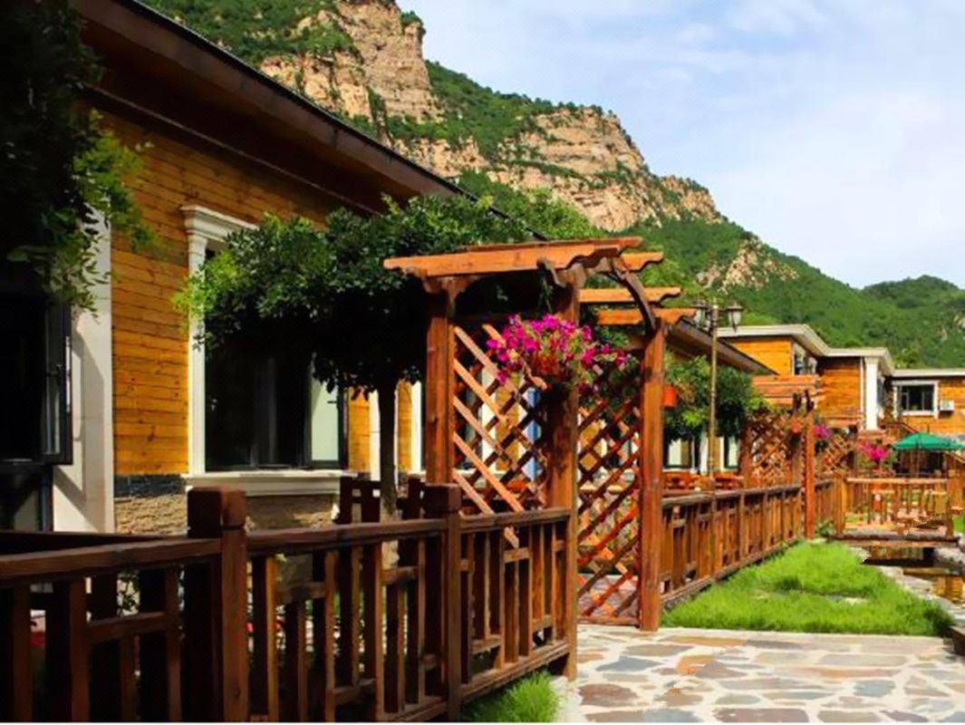 Baihe Anbian Holiday Village