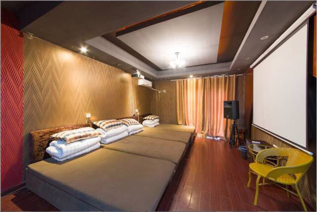 爱疯派对别墅(武汉阳光中路店)