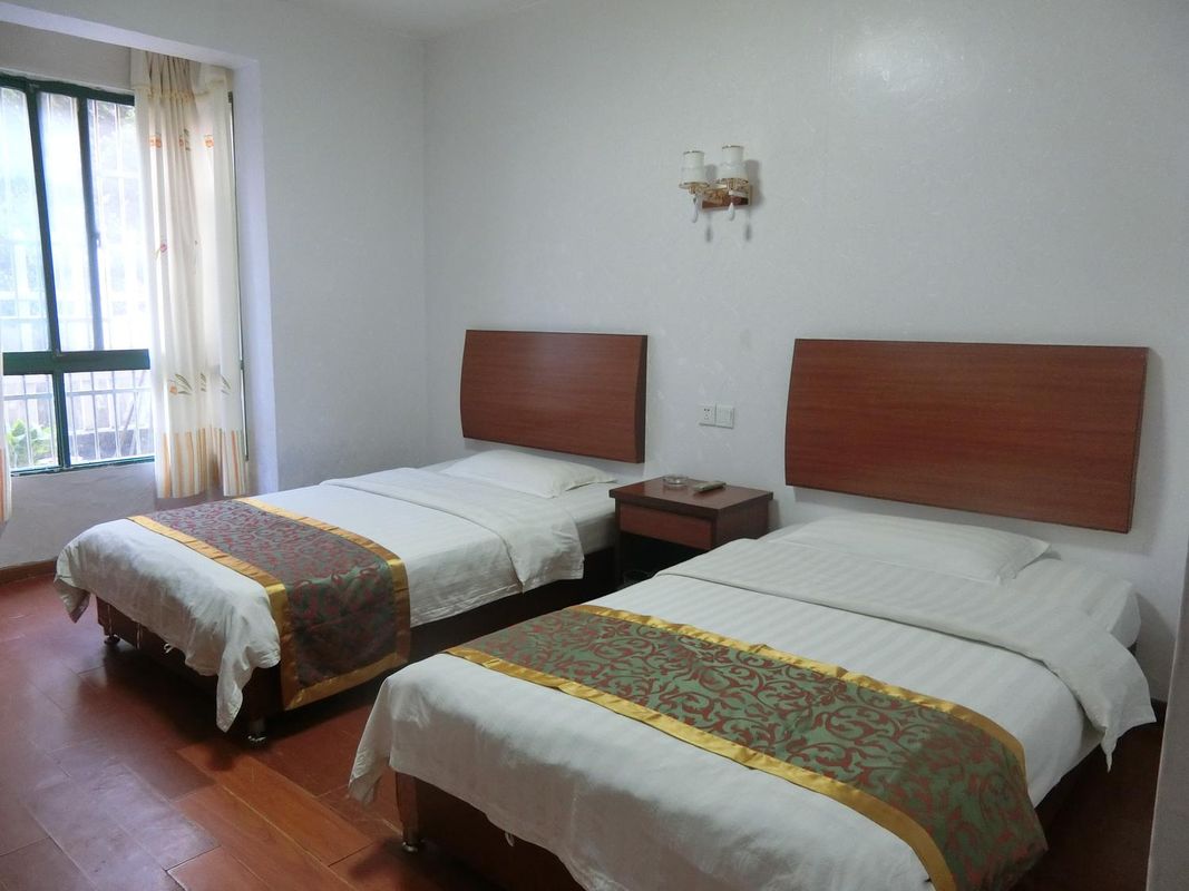 Anqing Rujia Hotel