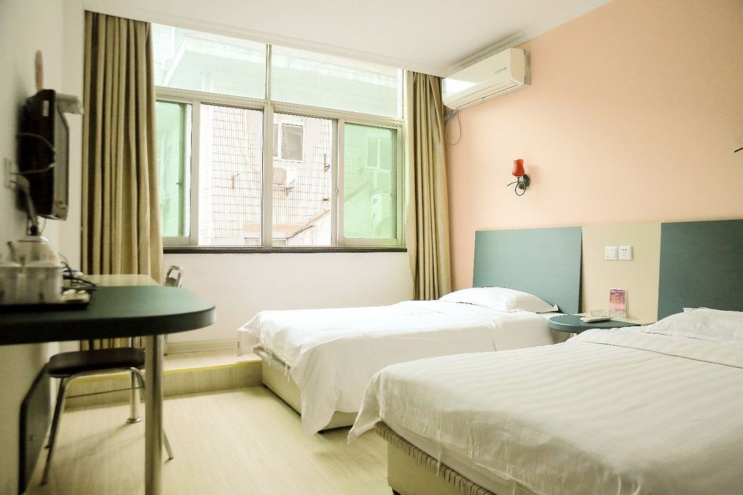 Yucai Hotel