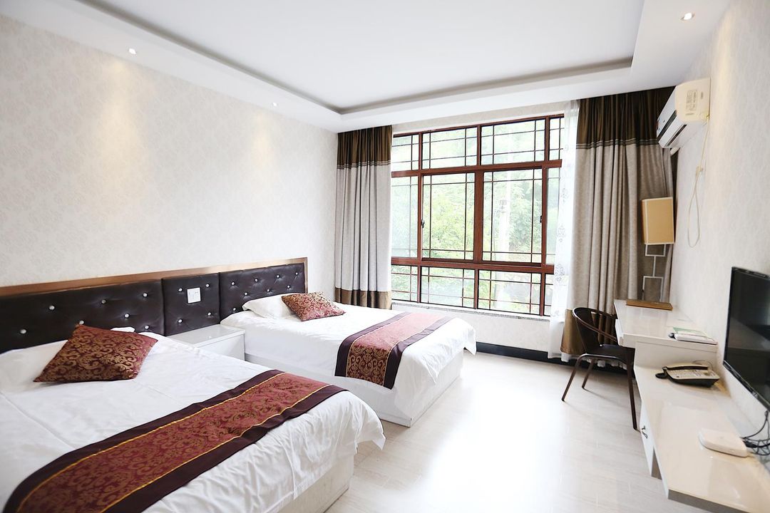 天目山芯園山莊