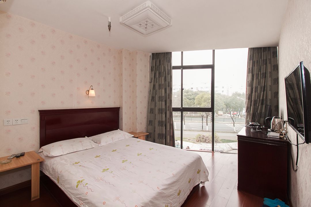 Wuxi Zhenqing Fangzhou Inn