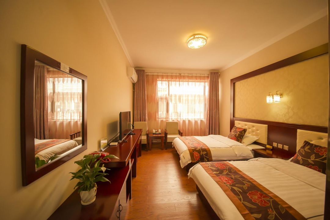 Lijiang Xinyuan Hotel