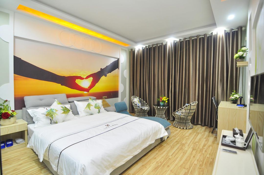 Kunming Xiaomengwan Theme Hotel