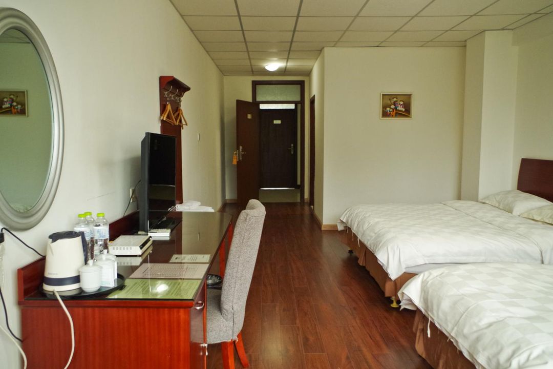 Airport Hotel Urumqi Express