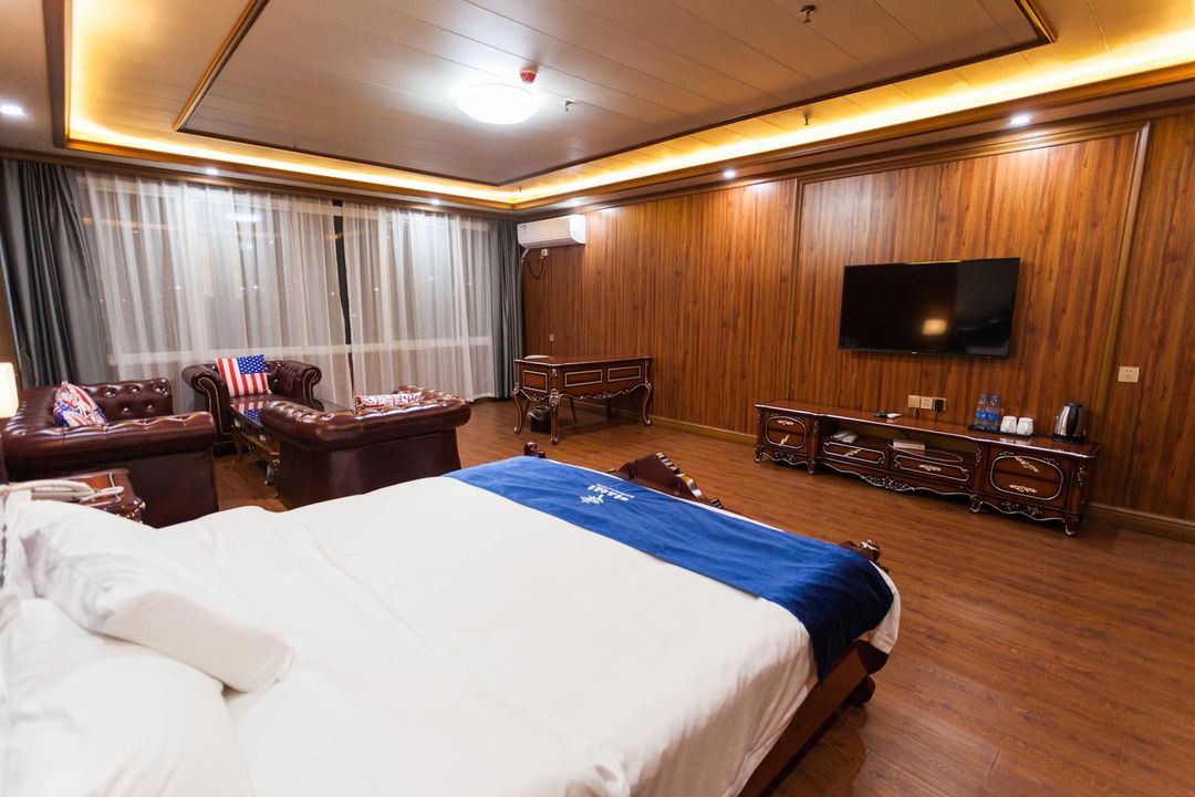 Elan Inn (Yangzhou West Railway Station)