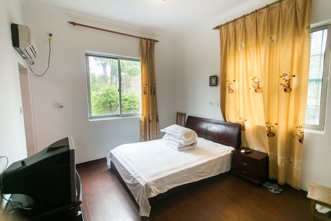 Xishan Zhijia Hostel