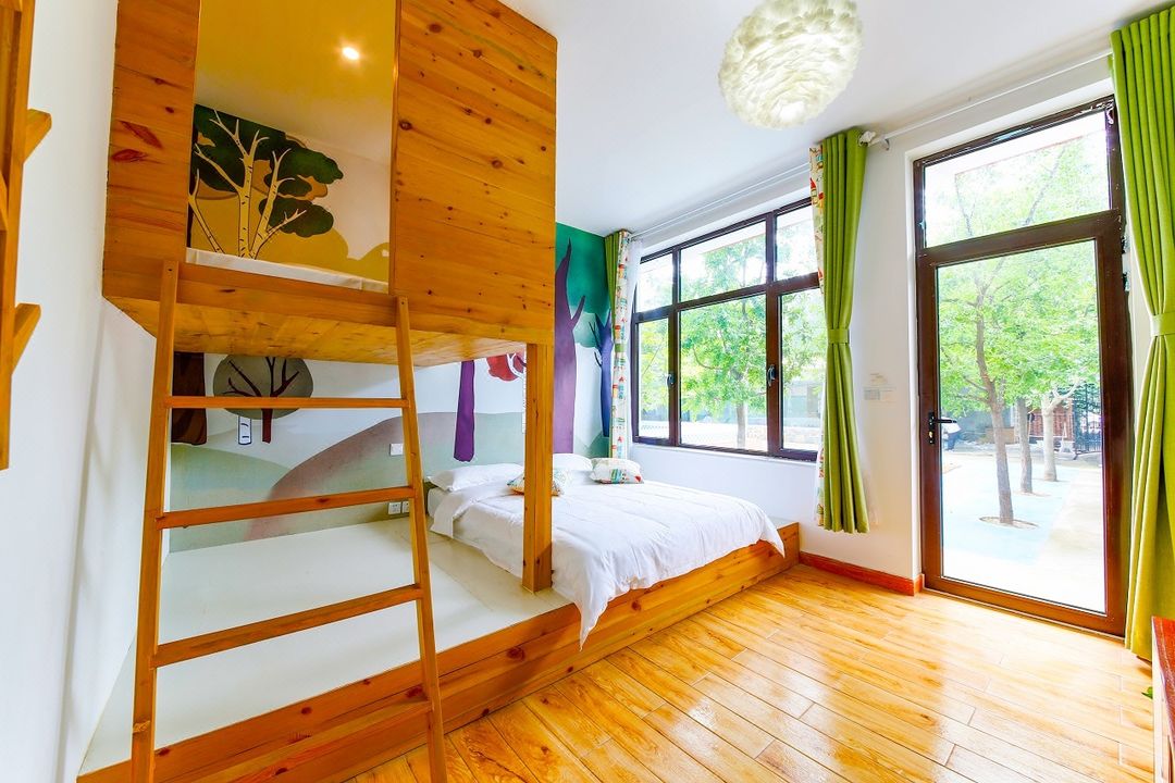 Yiyun Kids Courtyard