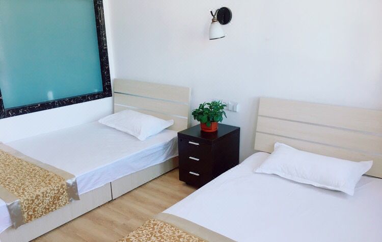 青島納佰福客棧