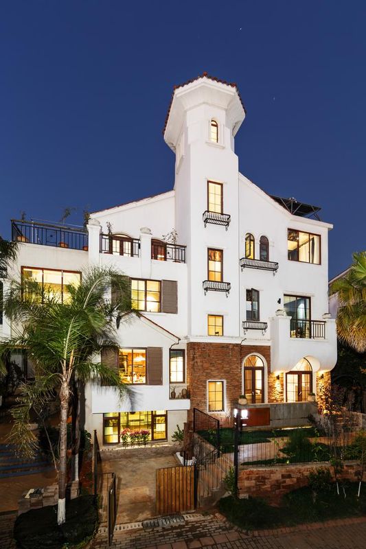 旅宿·歸宿設計師獨棟別墅民宿(滇池衛城店)