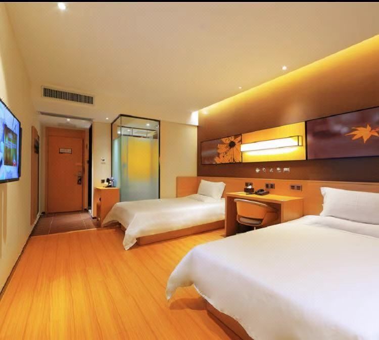 Mingkelong Boutique Hotel (Zhongshan Xinshakou Bridge)