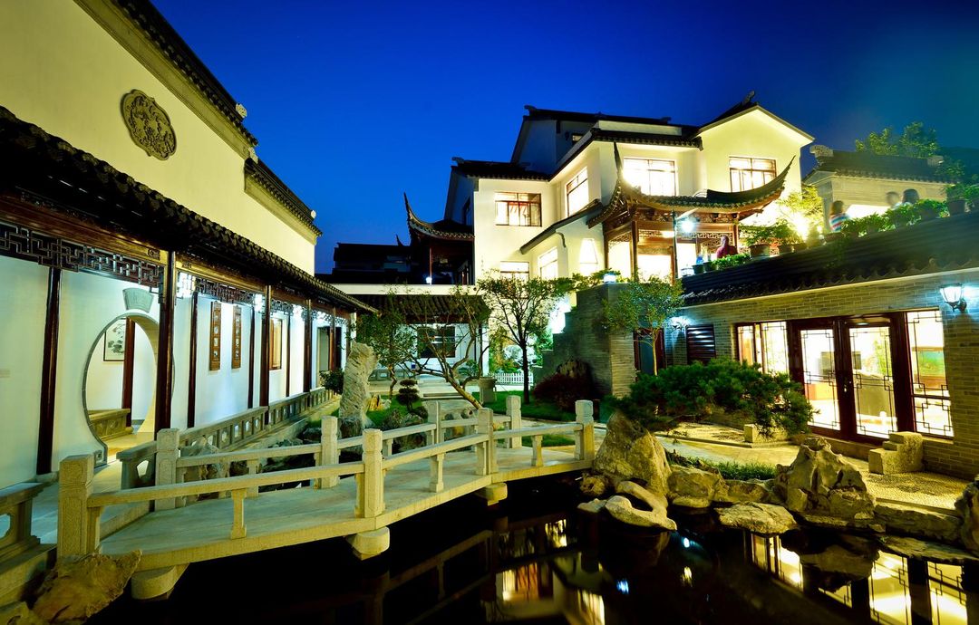 Slow Girl Taihu Garden Theme Holiday Villa