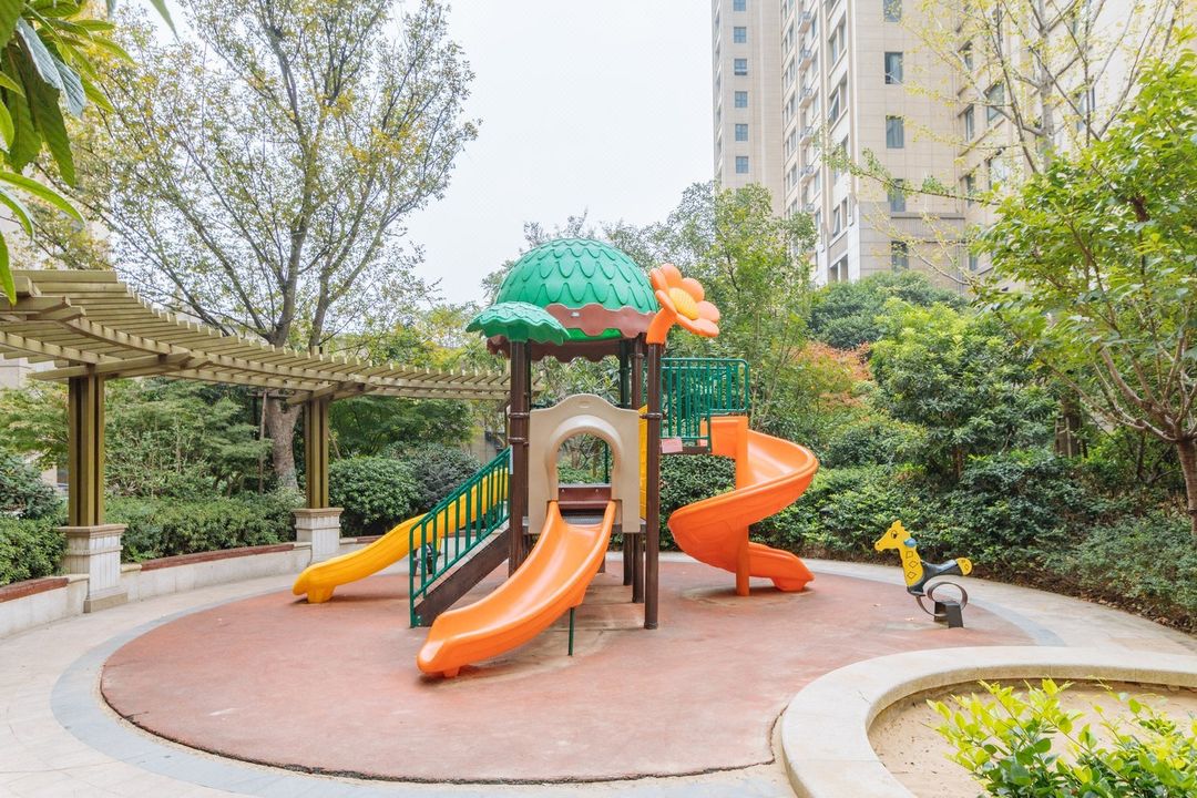 友家民宿(南京弘陽之星摩天輪店)