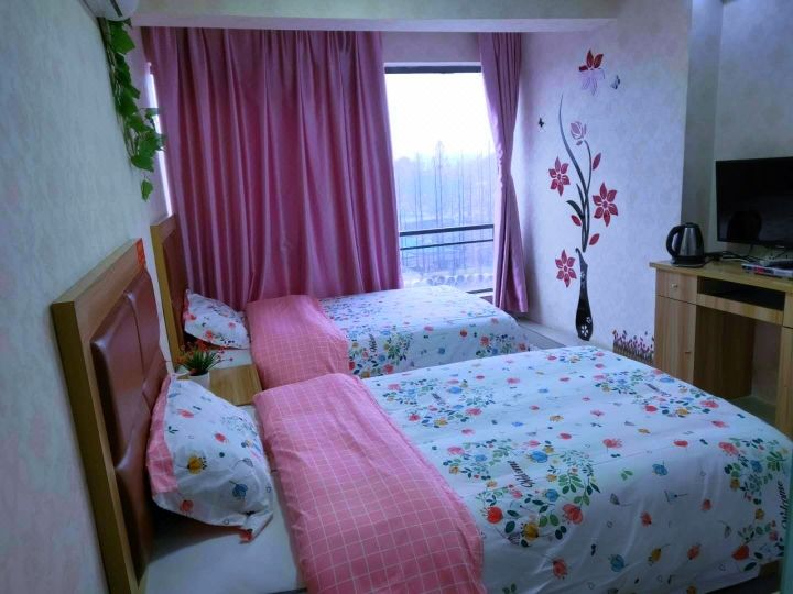 Wuhan Yuanxin Hotel (Hubei University of Technology)