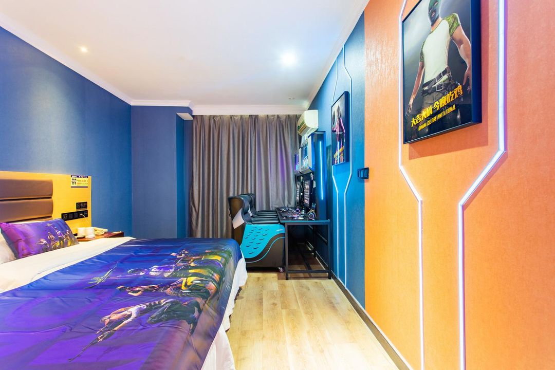 TOK電競酒店(廣州白雲站崗貝路店)