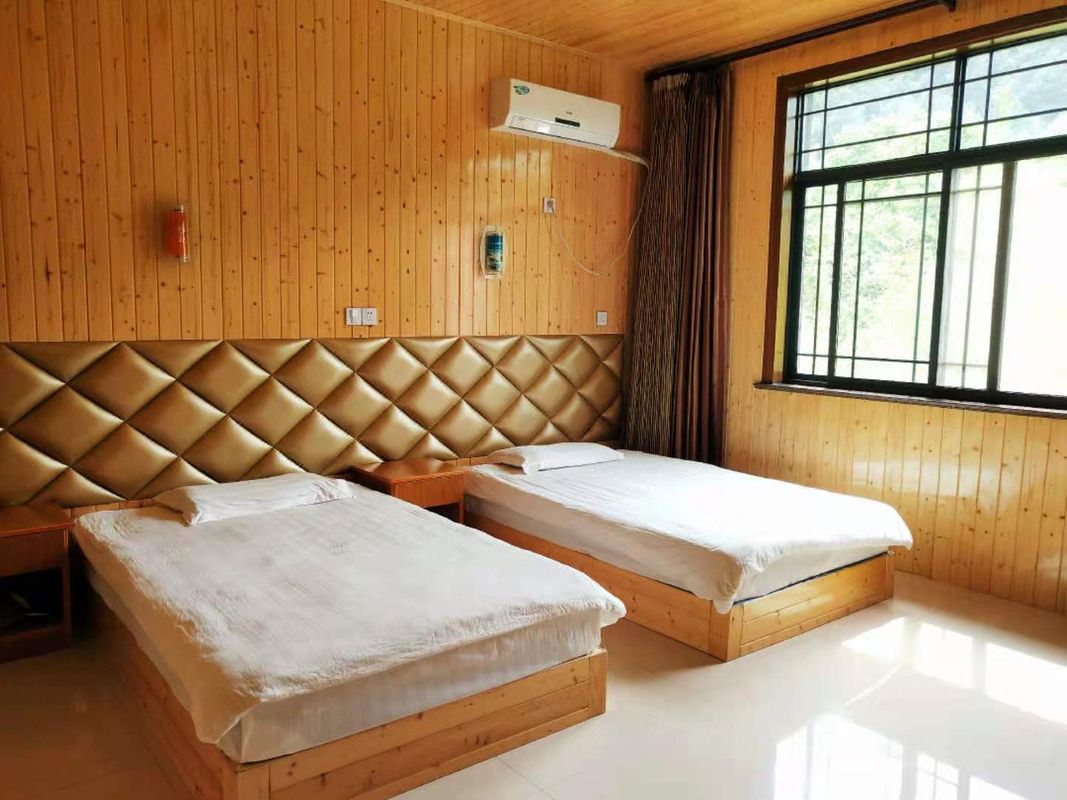 Hangzhou Canyon No.1 Farmhouse