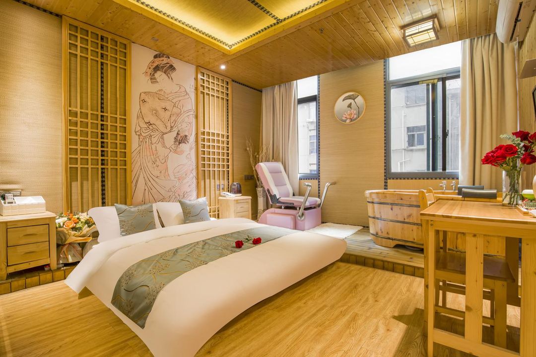 蘇州遇見主題酒店(吳江步行街店)