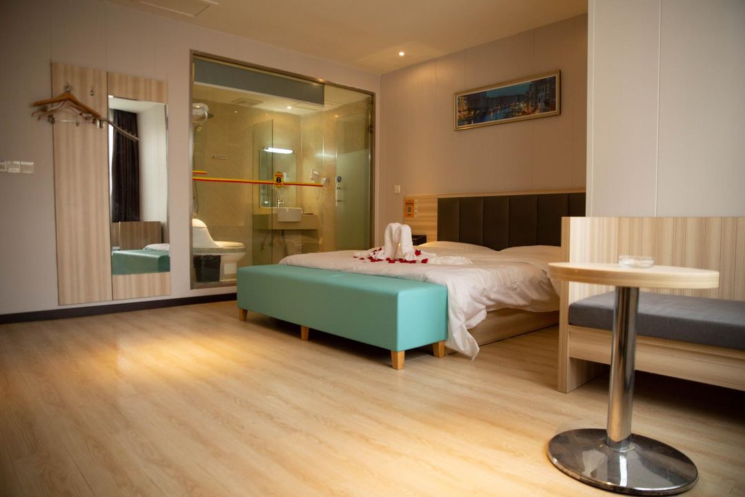 Jiali Hotel (Wenxing Avenue, Ezhou)