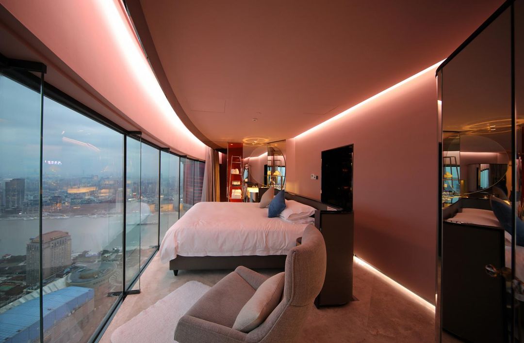 上海東方明珠230空中酒店