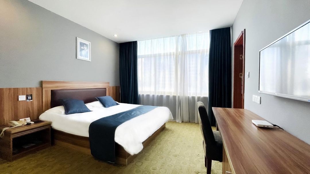 Super 8 Hotel (Lianyungang Chaoyang East Road)