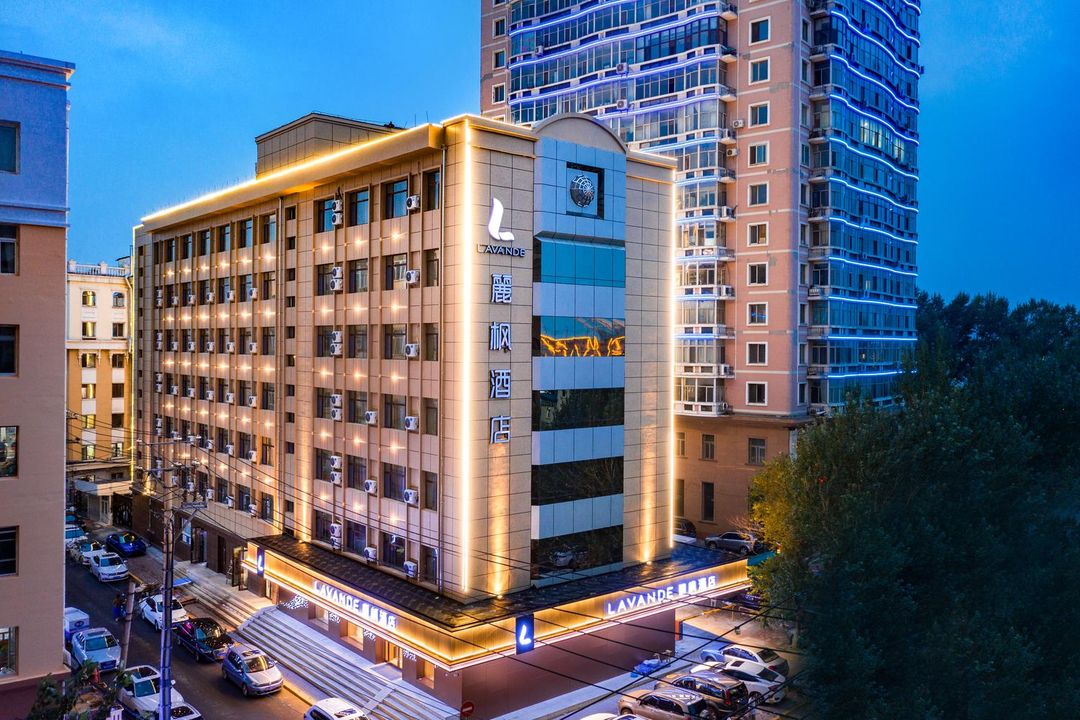 麗楓酒店(哈爾濱中央大街防洪紀念塔店)