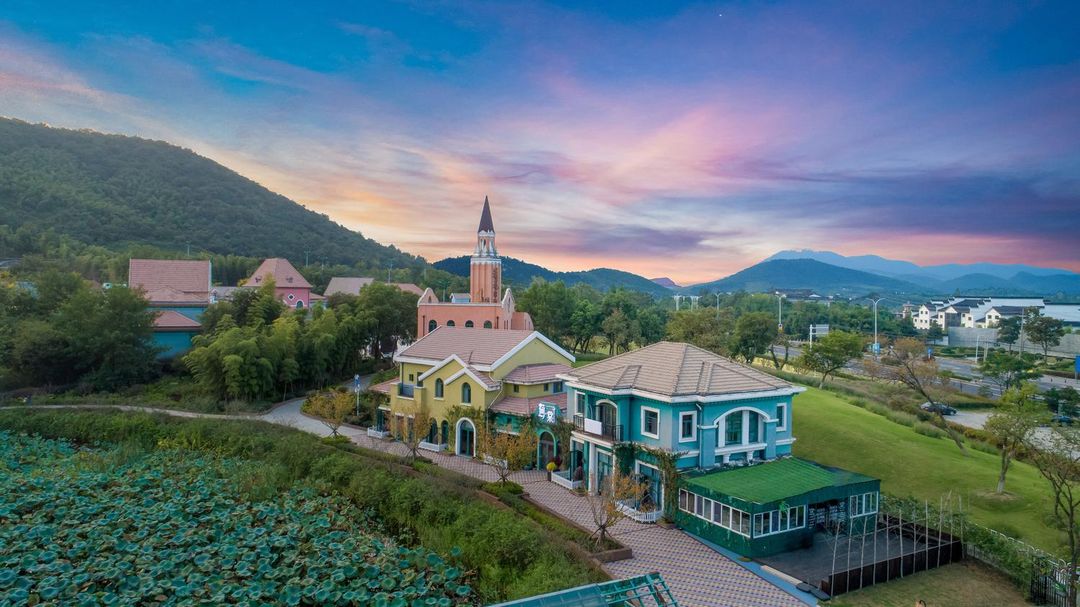 Huaguqiyuan Hetang Homestay