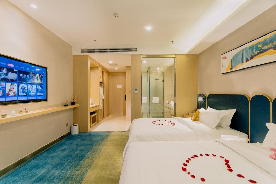 舒達酒店(烏魯木齊阿勒泰路機場店)