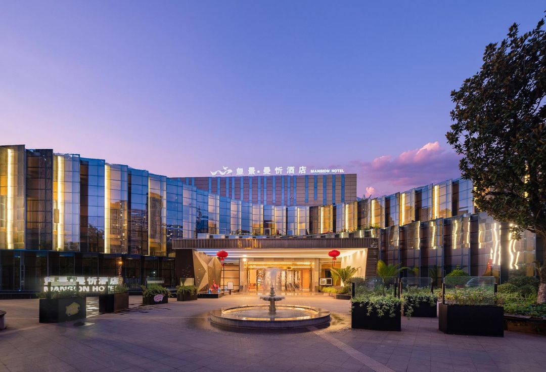 璽景曼忻酒店(昆明高新區吾悅廣場店)