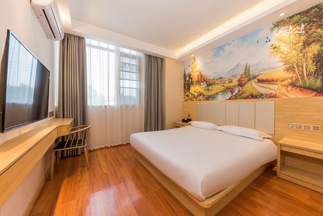 哈囉輕酒店(武漢蔡甸福晟濱江國際店)