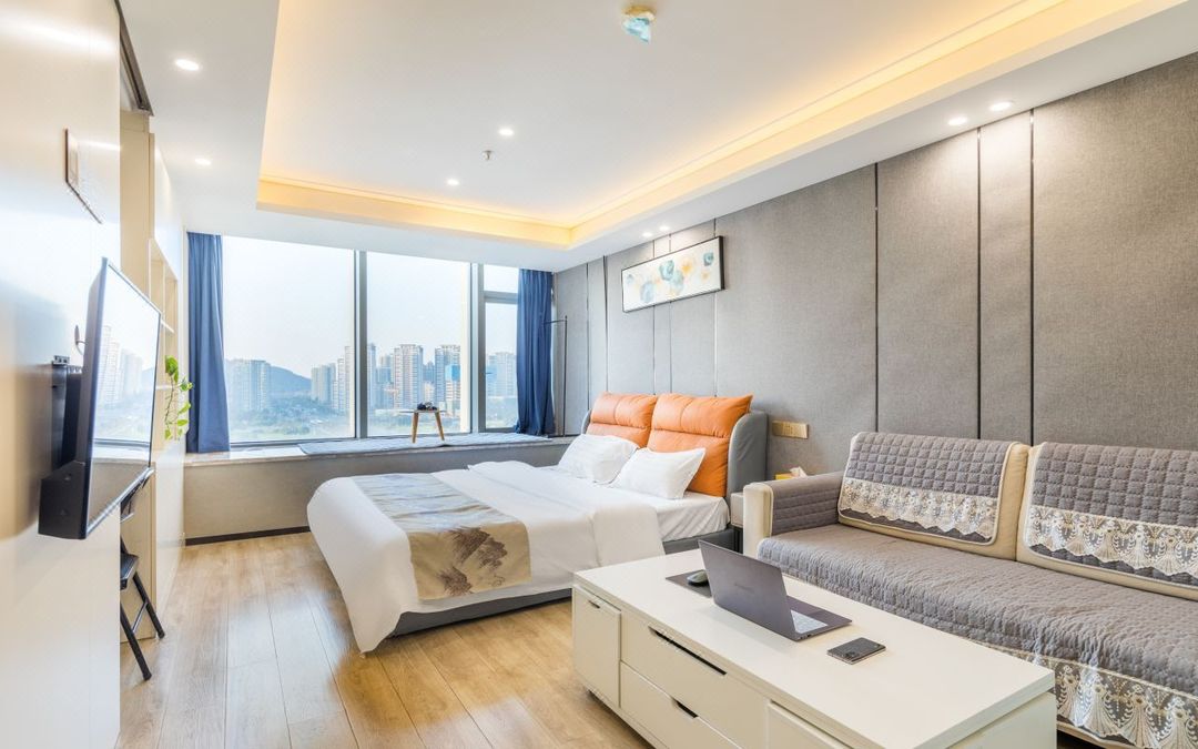 Orange Apartment (Wuxi East Station)