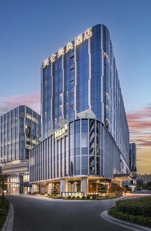 上海虹橋機場美侖美奐酒店