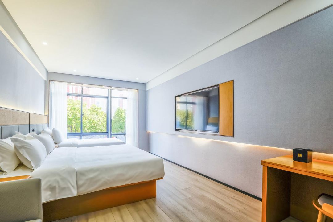 Yapeng Hotel (Shanghai Nanxiang Subway Station)