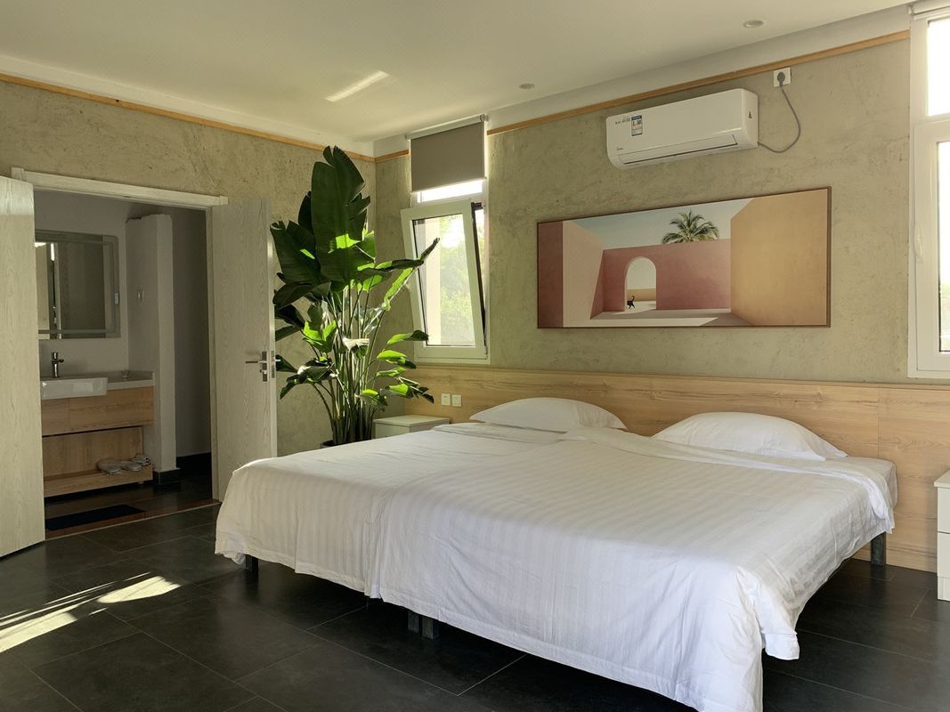 归园田居精品民宿(松曹路分店)