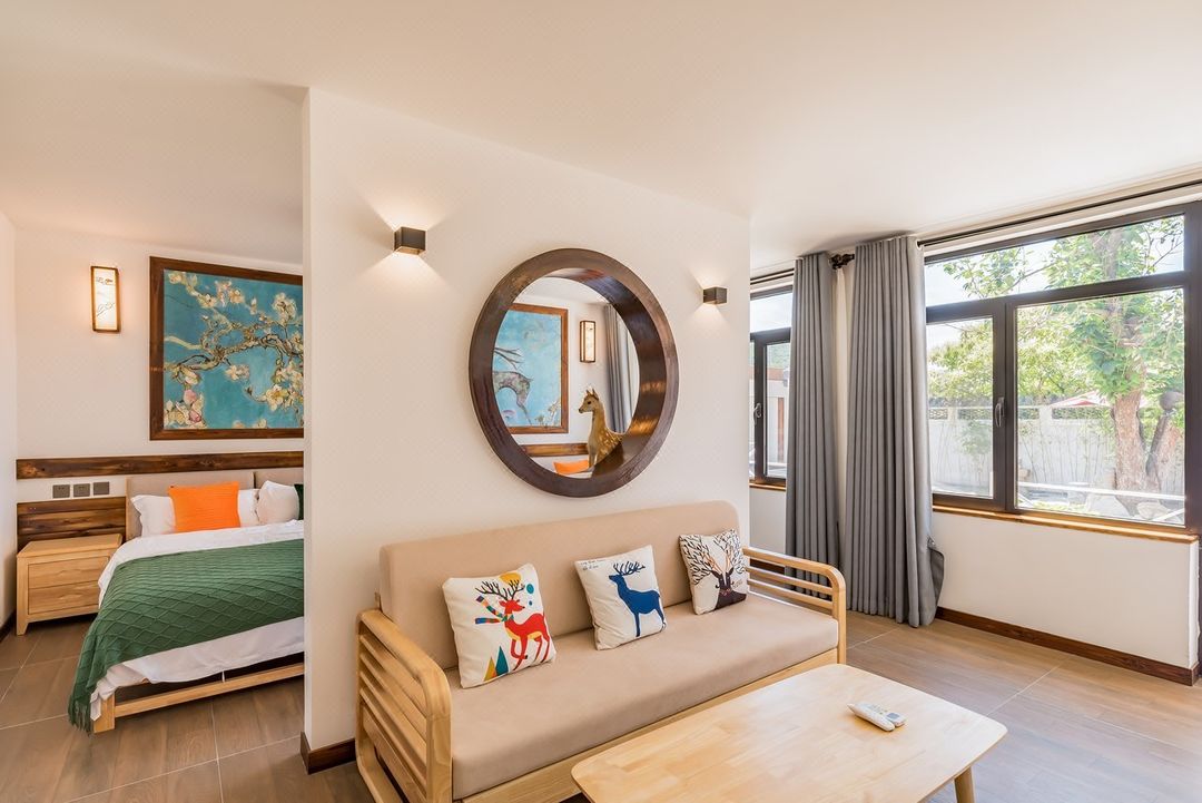 开门见山独院特色民宿(乔白路分店)