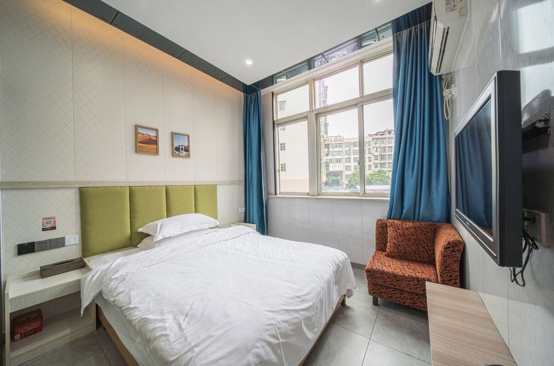 Xinya Smart Hotel(Mass Media Academy Store)