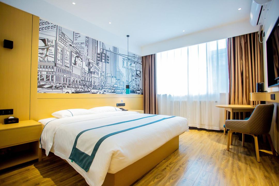 沃德smart酒店(青島火車站棧橋店)