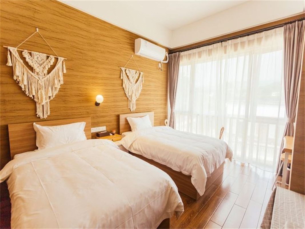 珠三角一手高端别墅欣欣子(西和牌坊街分店)