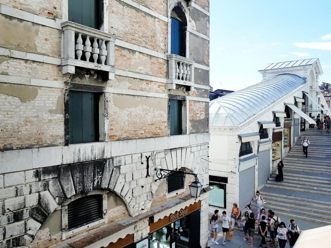 特斯塔多羅公寓