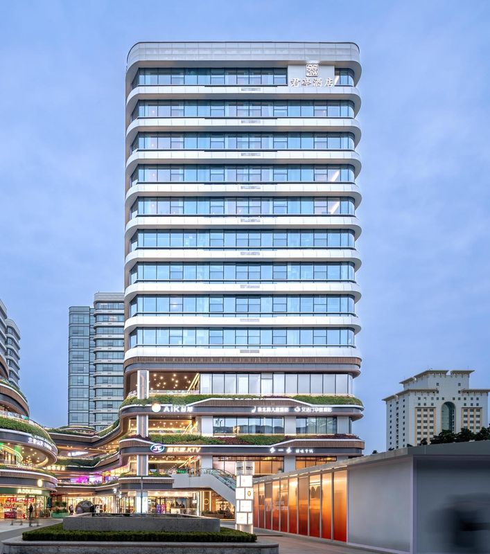 成都君亭酒店(西南財大地鐵站店)