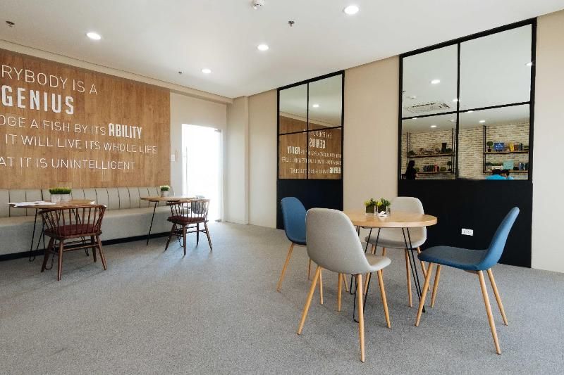 萊加爾達維斯塔高地酒店